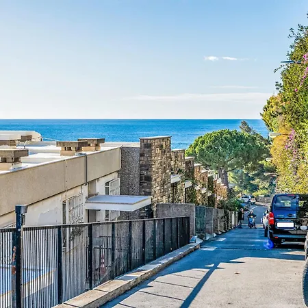 Capo Pino Tra Le Onde By Interhome * סנרמו